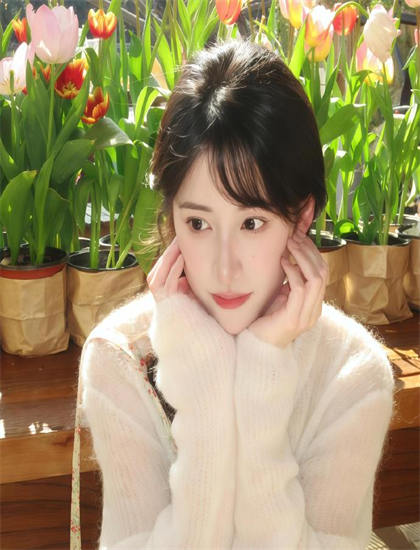 从艺术角度分析安迪的彩虹哲学的生命思考与存在探讨 【国际影响评估】