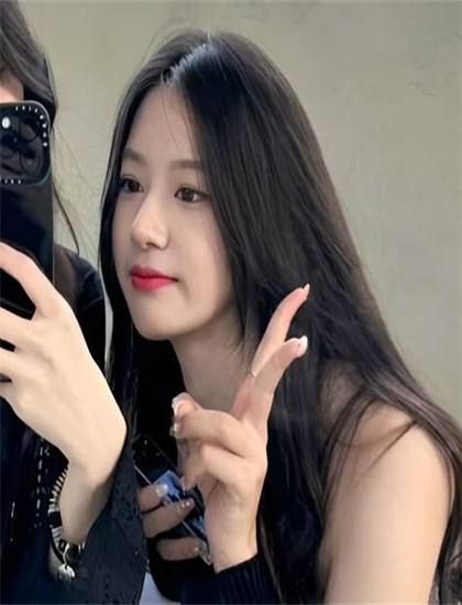 美女被小头头咬视频大全集-710事件视频